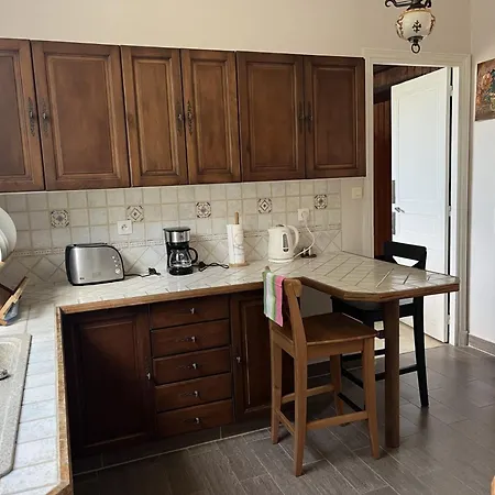 Petit Manoir Av Court De Tennis Ferienhaus *