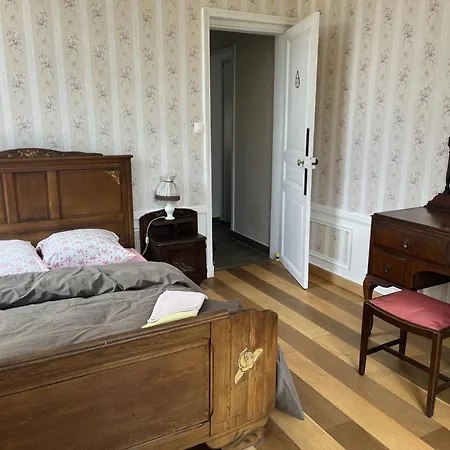 Petit Manoir Av Court De Tennis Ferienhaus